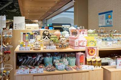 2000㎡一站式掃貨！魔都超人氣日本超市APIO，每晚半價(jià)享日用百貨